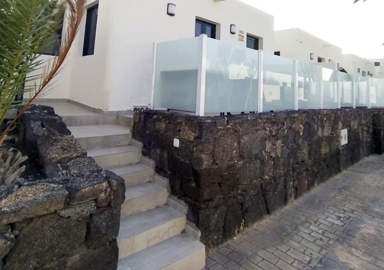 Villa Sun And Sea 4 Front De Mer Playa Rocca Costa Teguise Exterior photo